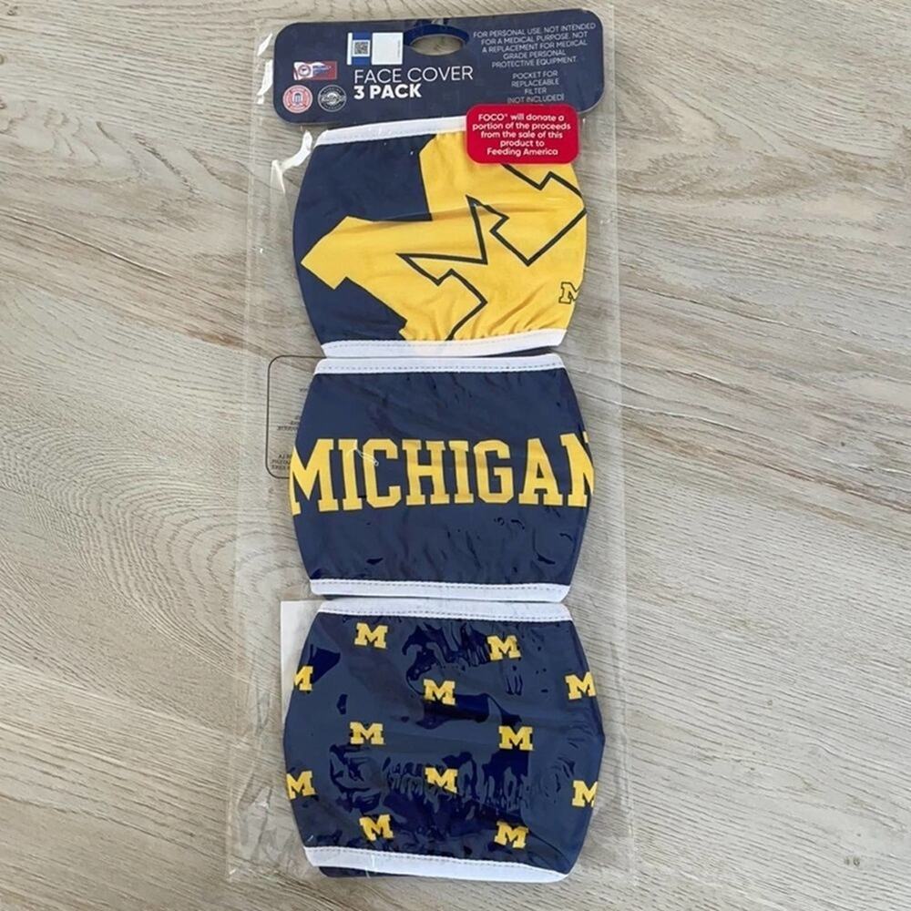 MICHIGAN WOLVERINES Adult 3-Pack Face Mask Set